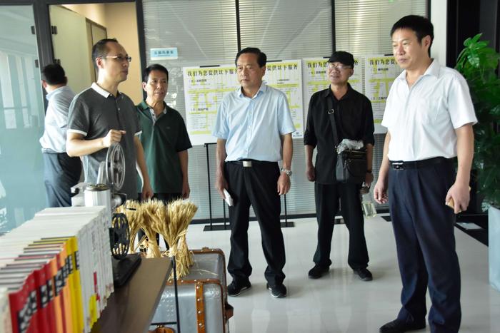 _DSC0088调亮缩小.jpg