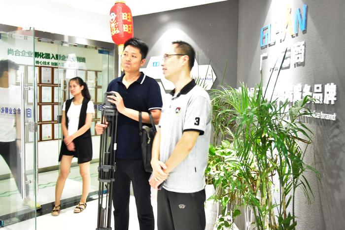 _DSC9652调暗缩小.jpg